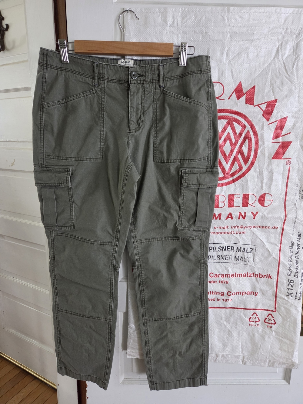 LL Bean Favorite Fit Cargo Pants